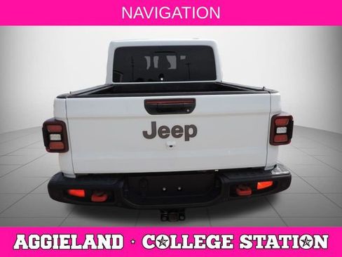 Used 2020 Jeep Gladiator Rubicon AWD/4WD image 5