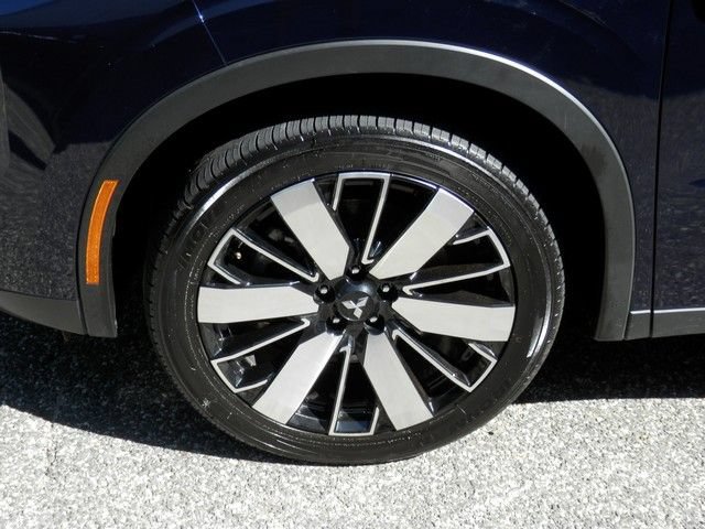 Used 2025 Mitsubishi Outlander SE AWD/4WD image 13