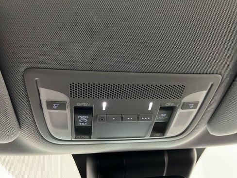 Certified 2021 Acura ILX w/ Premium Package image 12