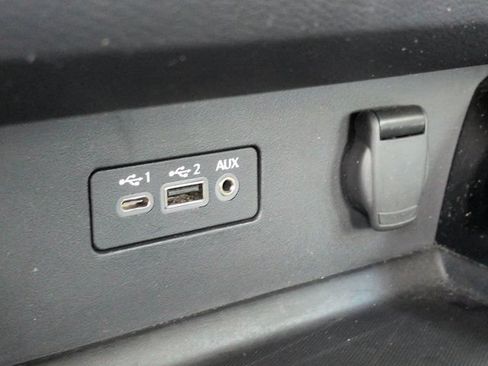 Used 2024 Nissan Altima 2.5 SR FWD image 19
