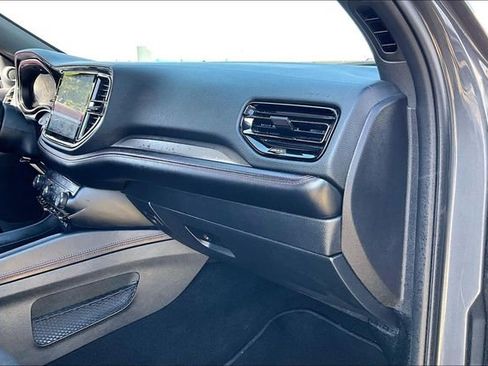 Used 2025 Dodge Durango GT AWD/4WD image 23