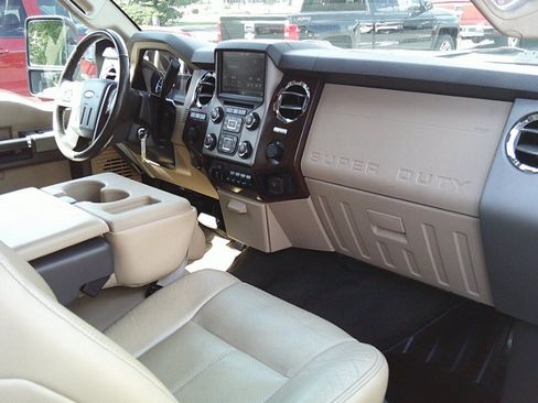 Used 2014 Ford F350 Lariat w/ Lariat Interior Package AWD/4WD image 23