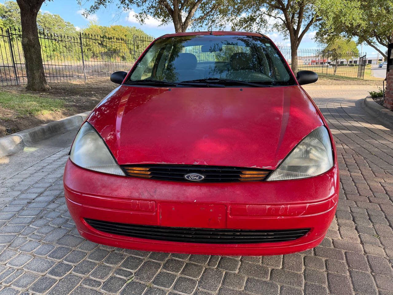 Used 2002 Ford Focus LX FWD image 10
