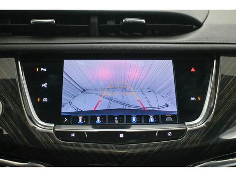 Used 2020 Cadillac XT6 Premium Luxury image 51