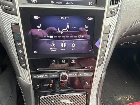 Used 2017 INFINITI Q60 Red Sport 400 image 43