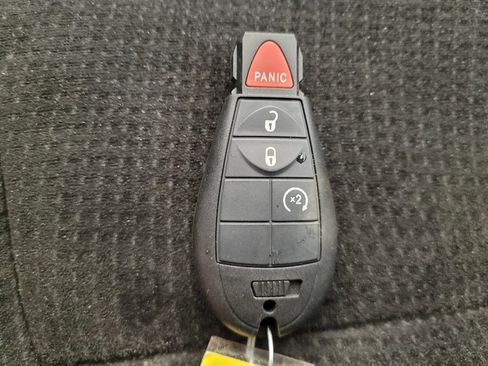 Used 2014 Dodge Grand Caravan SE w/ Quick Order Package 29E SE FWD image 32