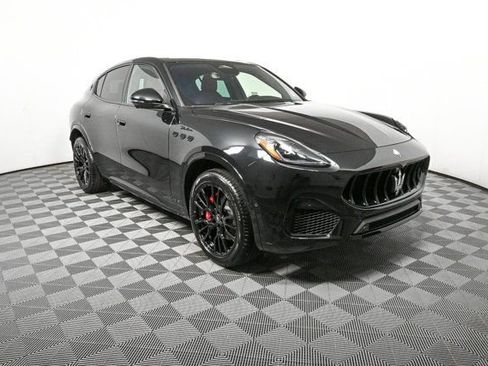 New 2025 Maserati Grecale Modena image 7