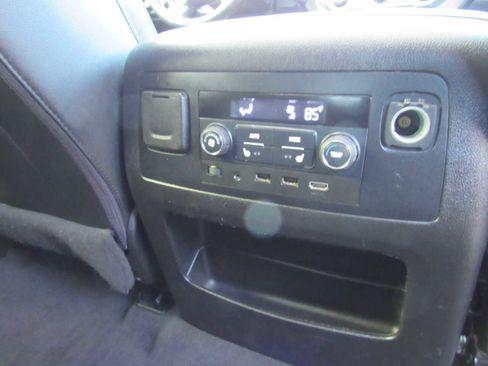 Used 2020 Chevrolet Tahoe Premier image 11