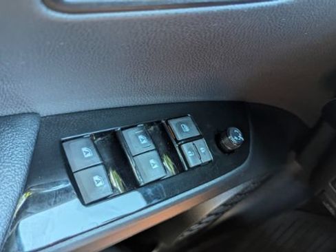 Used 2017 Toyota Prius Two w/ Prius Two Safety Plus Package FWD image 30