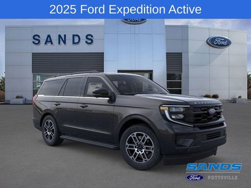 New 2025 Ford Expedition Active image 7