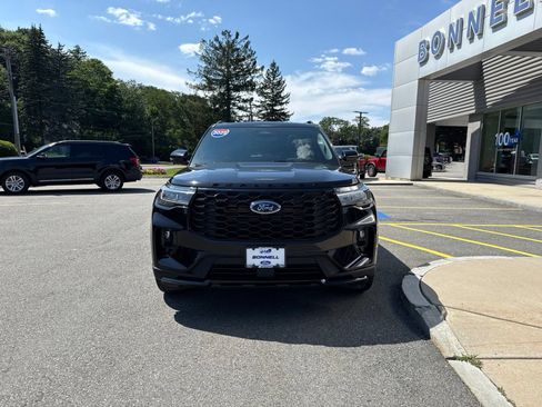 Used 2025 Ford Explorer ST-Line w/ Premium Package AWD/4WD image 5