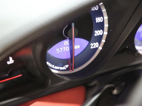 Used 2006 Mercedes-Benz SLR image 18