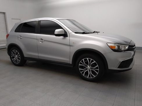 Used 2019 Mitsubishi Outlander Sport SE image 11