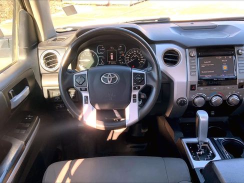 Used 2019 Toyota Tundra SR5 image 5