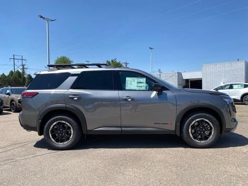 New 2026 Nissan Pathfinder Rock Creek w/ Rock Creek Premium Package AWD/4WD image 6