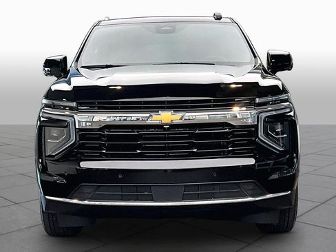 Used 2025 Chevrolet Tahoe LS RWD image 4