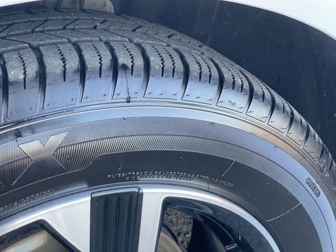 Used 2024 Nissan Sentra SV image 11