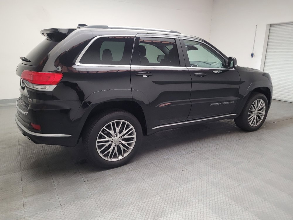 Used 2018 Jeep Grand Cherokee Summit AWD/4WD image 10