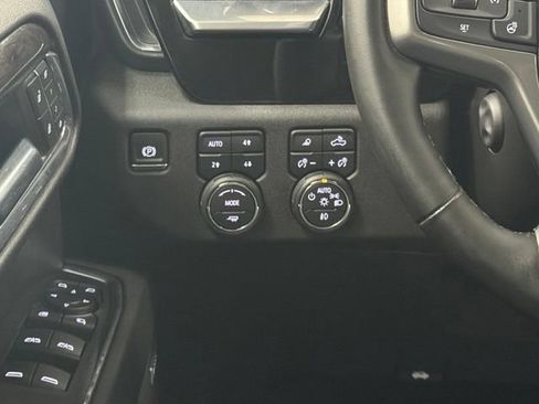 Used 2024 Chevrolet Silverado 1500 LTZ w/ LTZ Convenience Package II AWD/4WD image 14