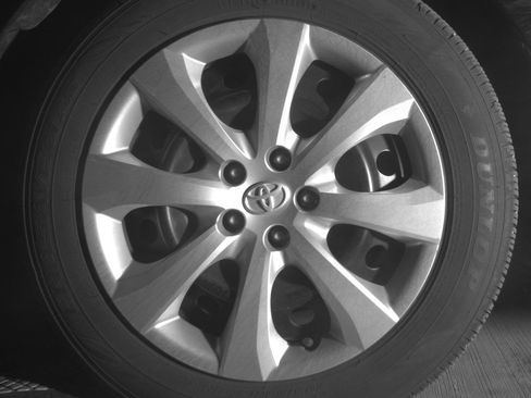Used 2025 Toyota Corolla LE FWD image 14