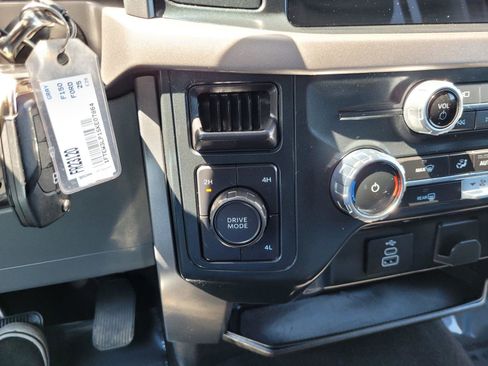 Used 2025 Ford F150 XLT w/ Equipment Group 301A Standard AWD/4WD image 25