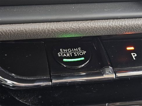 Used 2023 Lincoln Corsair Reserve w/ Equipment Group 201A image 20