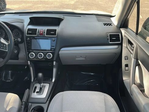 Used 2016 Subaru Forester 2.5i Premium AWD/4WD image 26