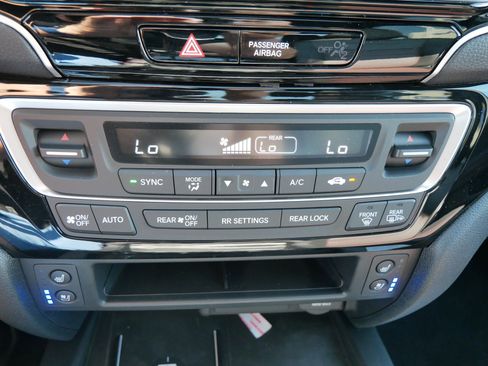 New 2026 Honda Ridgeline Black Edition image 19