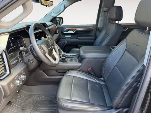 Used 2023 GMC Sierra 1500 Denali w/ Denali Reserve Package image 9