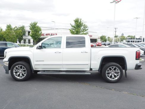 Used 2018 GMC Sierra 1500 SLT w/ SLT Premium Package AWD/4WD image 8