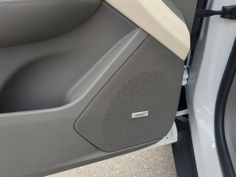 Certified 2023 Cadillac XT5 Premium Luxury AWD/4WD image 24