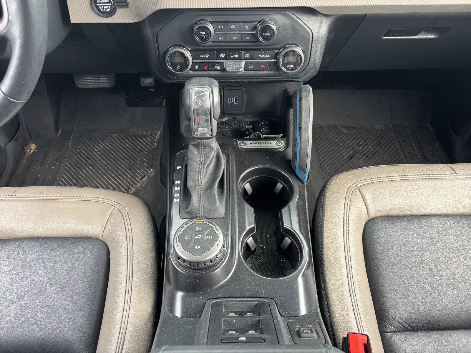 Used 2024 Ford Bronco Wildtrak AWD/4WD image 21