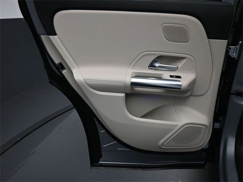 New 2026 Mercedes-Benz GLA 250 image 25