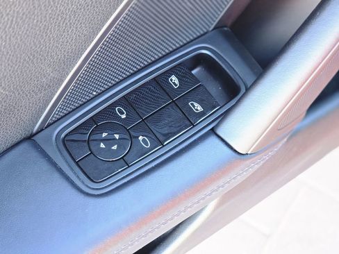 Used 2021 Porsche 911 Carrera image 12