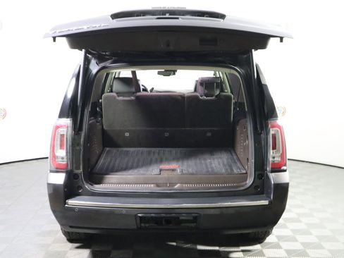 Used 2016 GMC Yukon XL Denali w/ Open Road Package image 12
