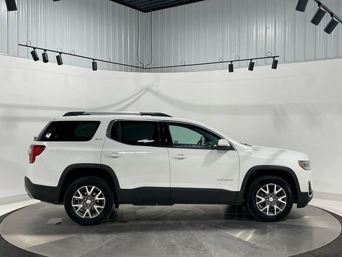 Used 2023 GMC Acadia SLT image 10