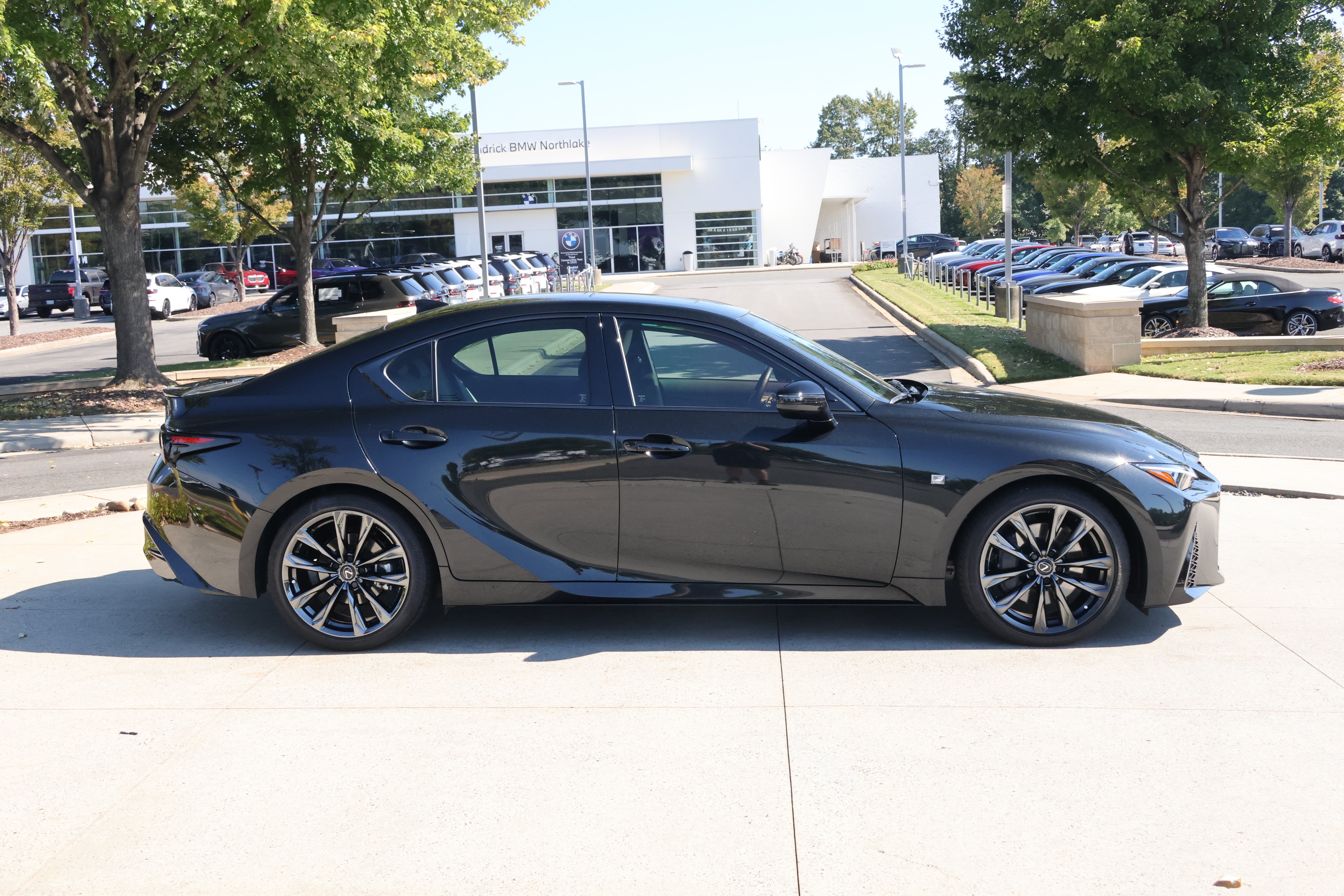 Used 2025 Lexus IS 350 F Sport RWD image 10