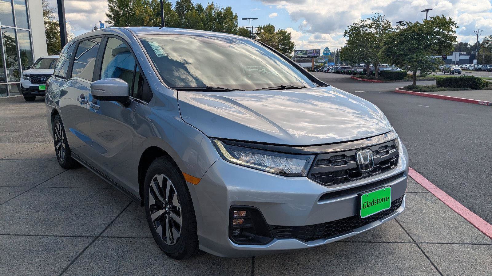 New 2026 Honda Odyssey EX-L image 5