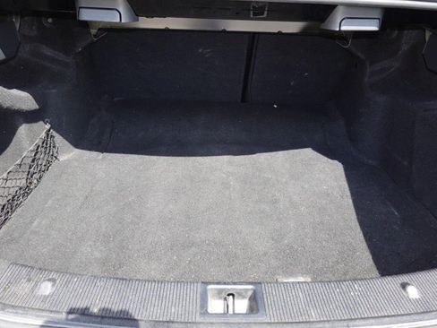 Used 2014 Mercedes-Benz C 250 Sedan image 26