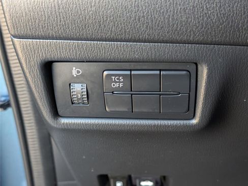 Used 2018 MAZDA CX-5 Sport image 19