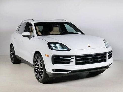 New 2026 Porsche Cayenne S AWD/4WD image 7