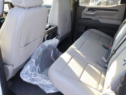 New 2026 GMC Sierra 1500 SLT w/ SLT Premium Package image 16