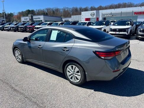 Certified 2021 Nissan Sentra S image 5