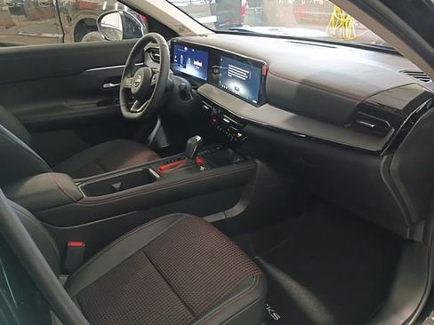 New 2026 Nissan Kicks SR w/ SR Premium Package image 10