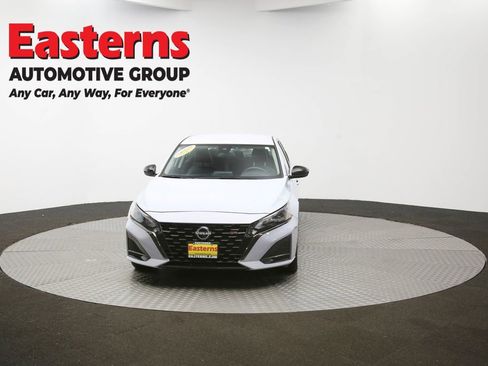 Used 2023 Nissan Altima 2.5 SR image 48