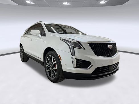 Certified 2023 Cadillac XT5 Sportv w/ Technology Package AWD/4WD image 37