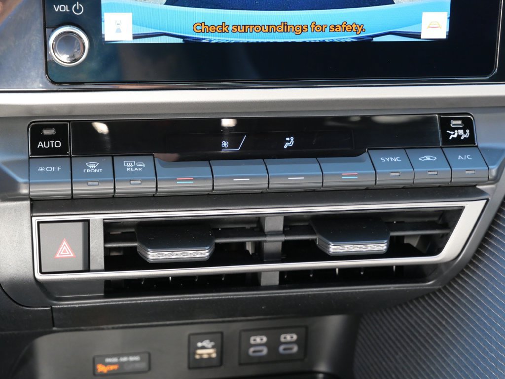 Certified 2025 Toyota Camry SE FWD image 19