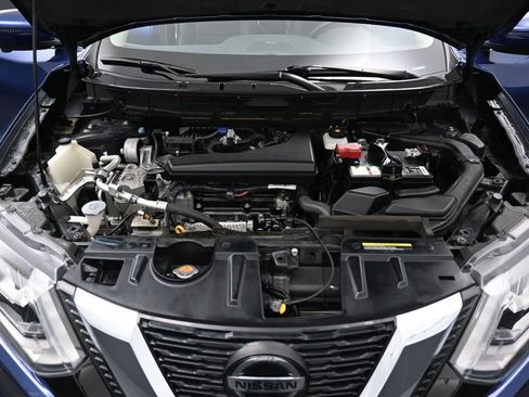 Used 2019 Nissan Rogue SL w/ Premium Package image 40