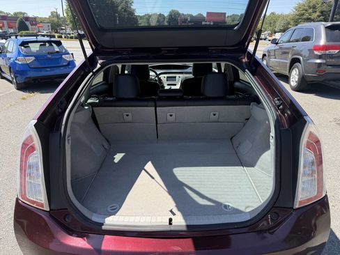 Used 2013 Toyota Prius Three image 12