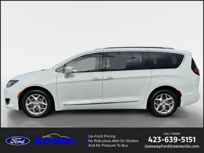 Used 2018 Chrysler Pacifica Touring-L Plus w/ Advanced Safetytec Group